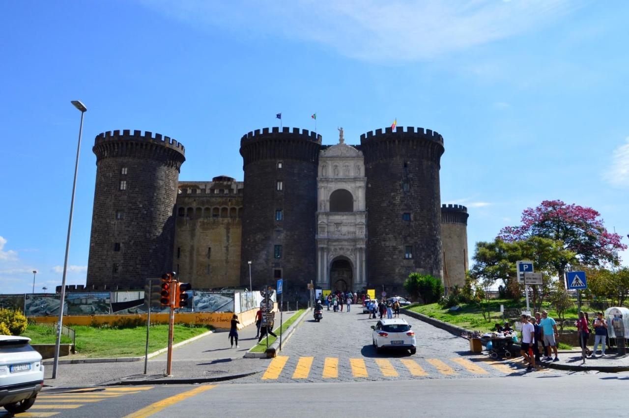 House Vico Lungo A Toledo Panzió Nápoly Kültér fotó