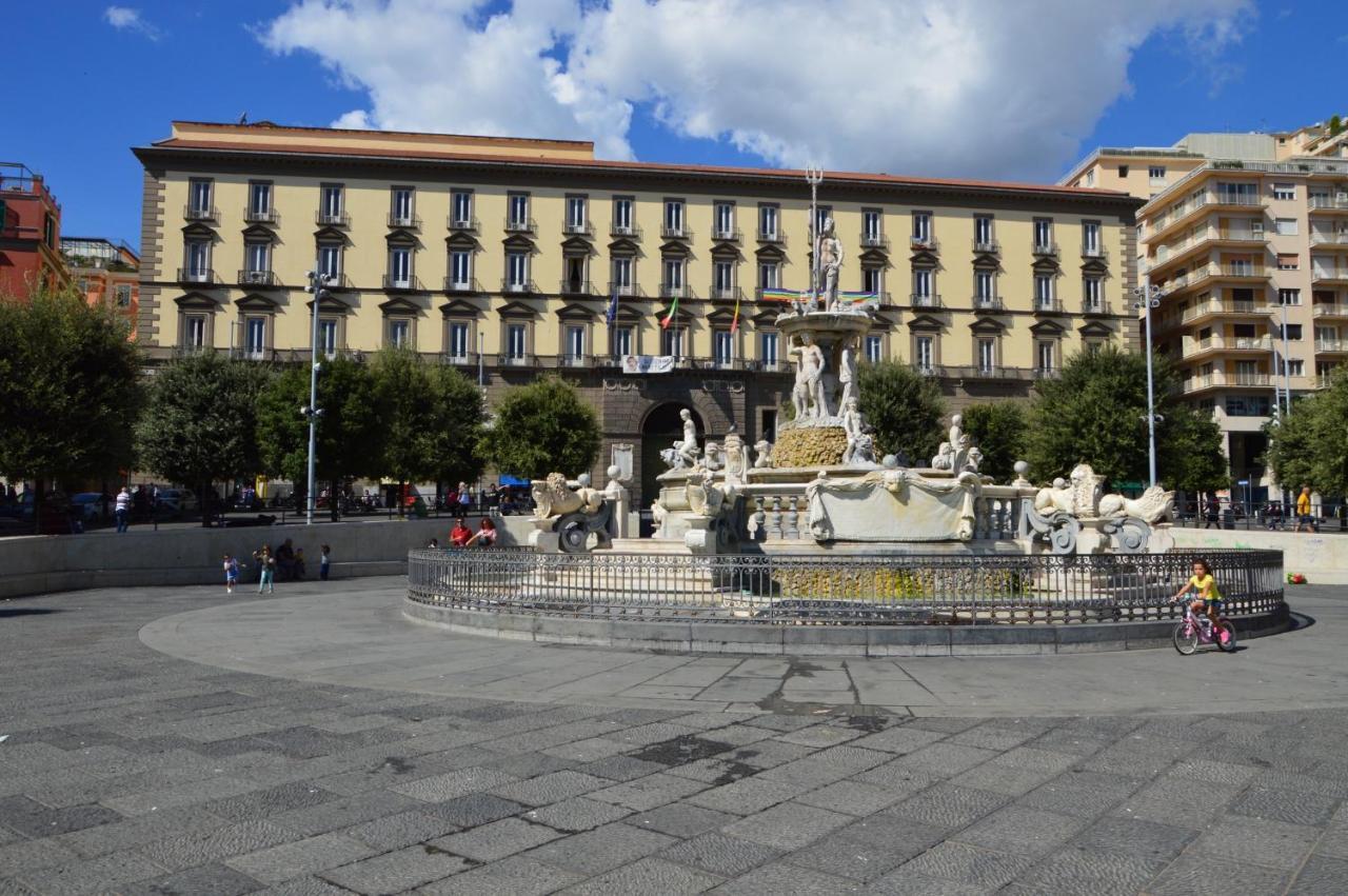 House Vico Lungo A Toledo Panzió Nápoly Kültér fotó